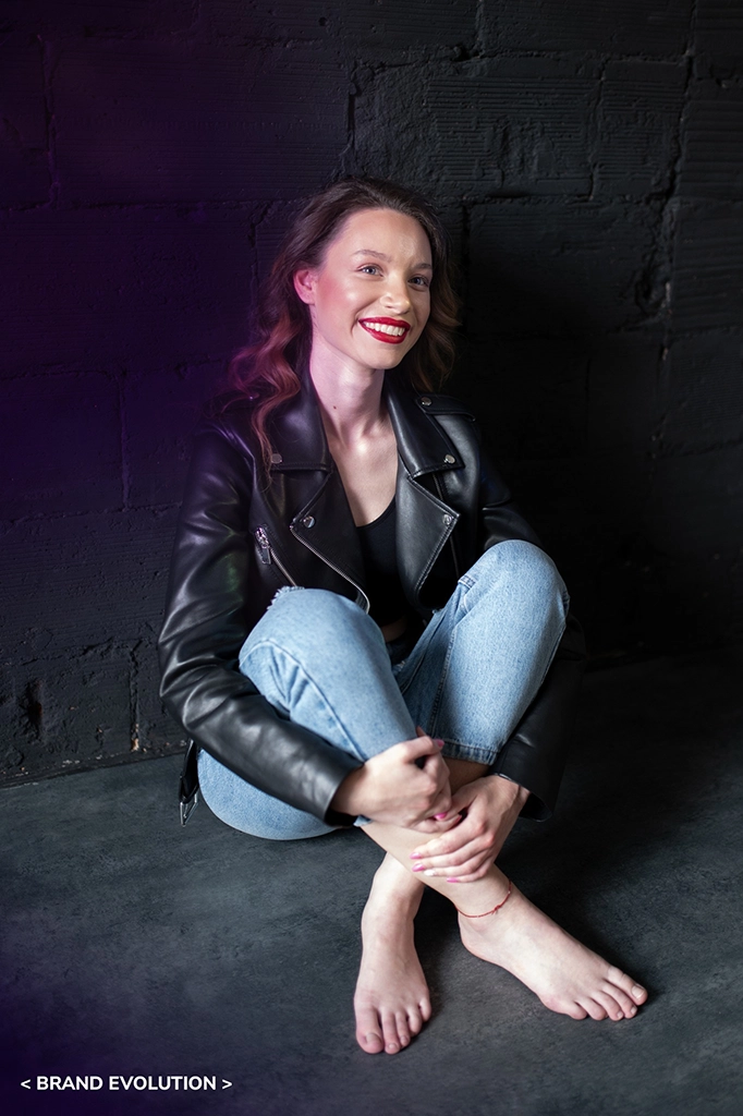 1012_alizart_harmadik_alkotomuhely_martfu